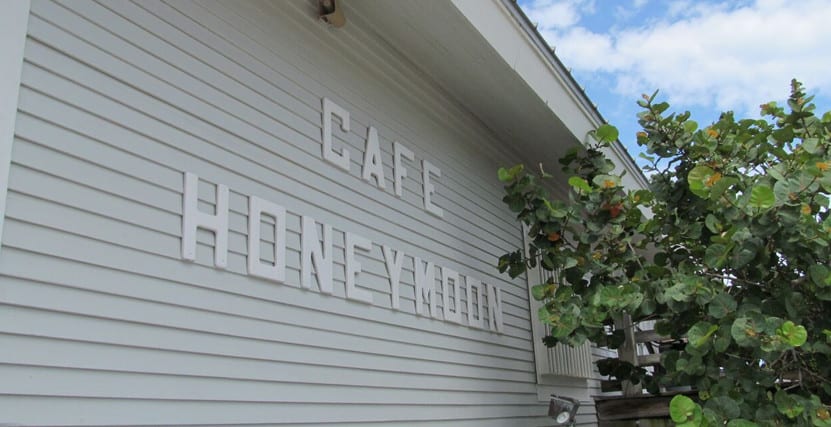 Cafe Honeymoon exterior shot